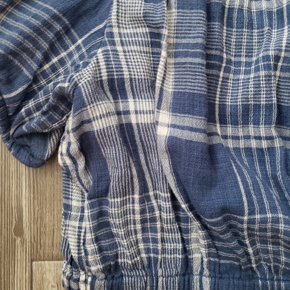 American Eagle Crop Top - Picture 4 of 4